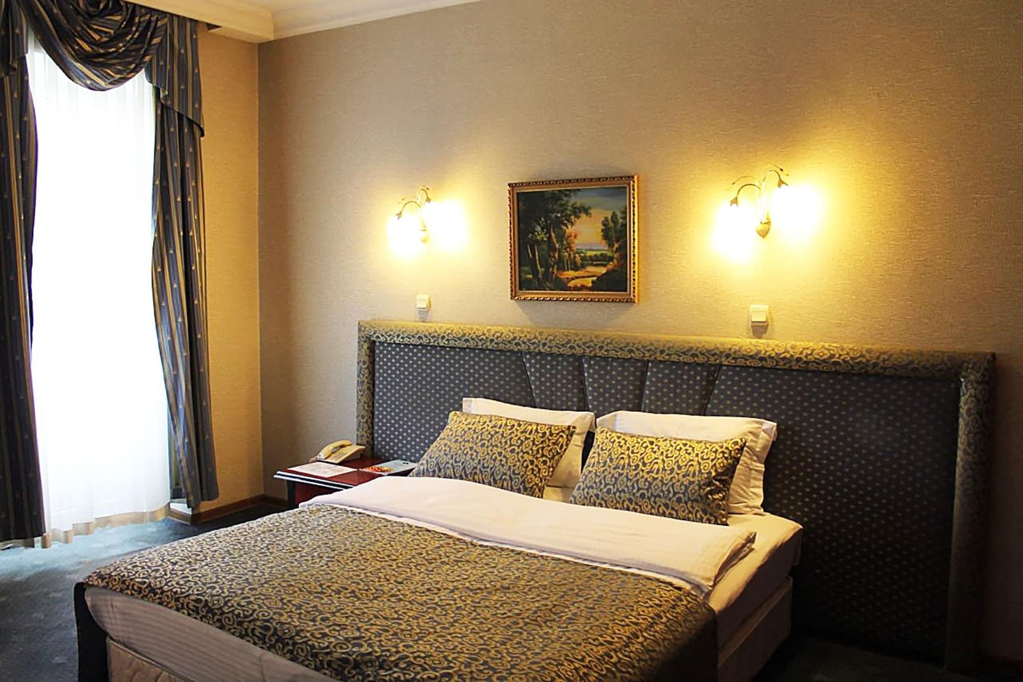 Ambassador Otel Almatı Dış mekan fotoğraf