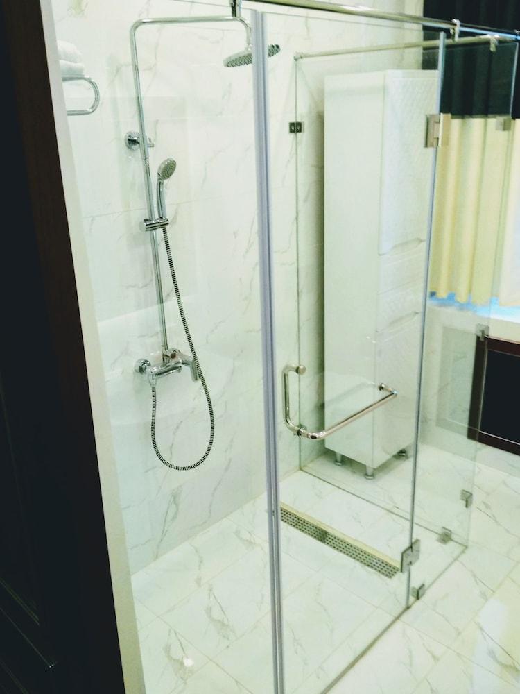 Ambassador Otel Almatı Dış mekan fotoğraf