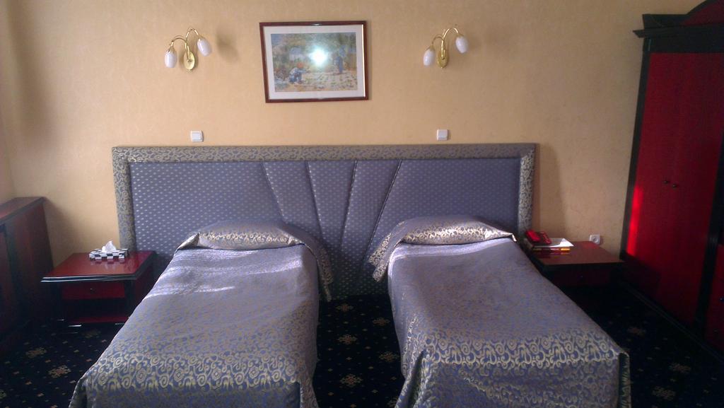 Ambassador Otel Almatı Dış mekan fotoğraf