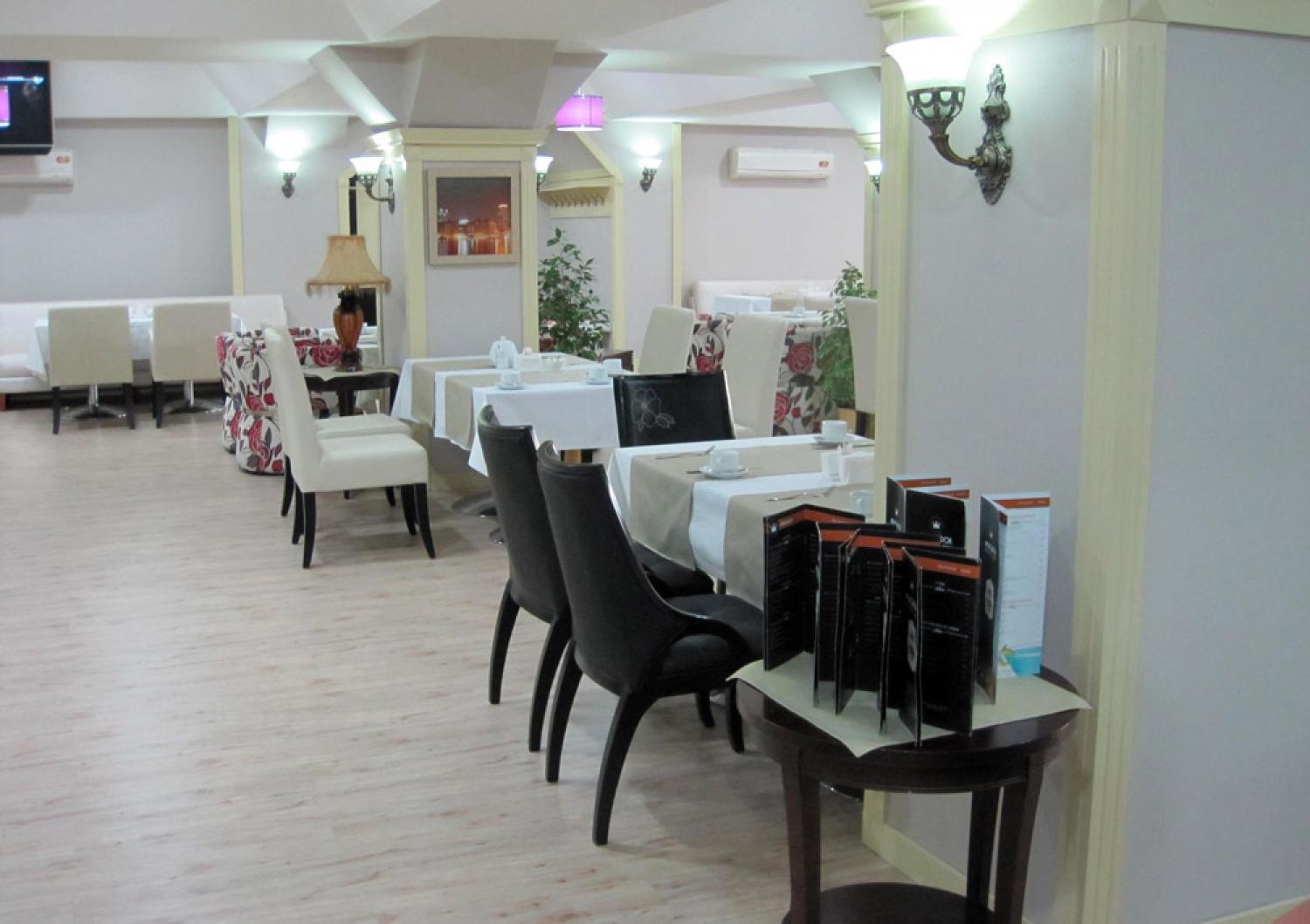Ambassador Otel Almatı Dış mekan fotoğraf