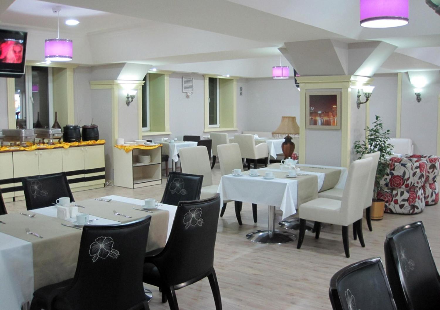 Ambassador Otel Almatı Dış mekan fotoğraf