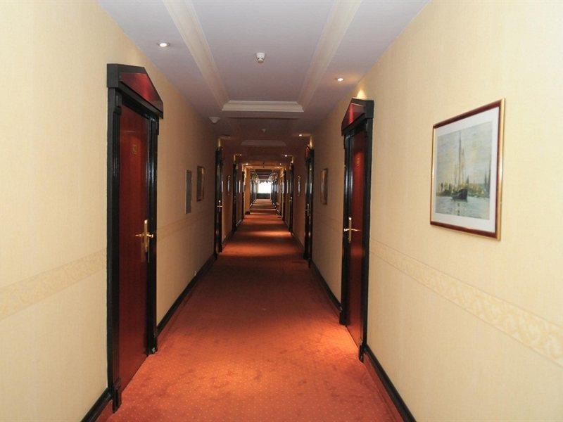 Ambassador Otel Almatı Dış mekan fotoğraf