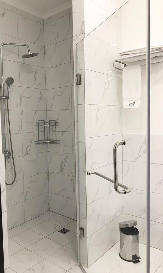 Ambassador Otel Almatı Dış mekan fotoğraf