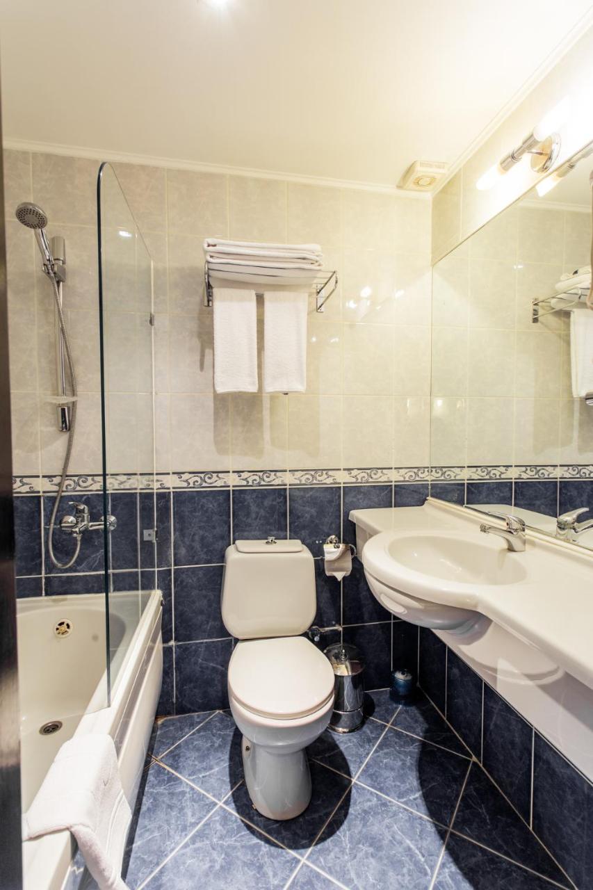 Ambassador Otel Almatı Dış mekan fotoğraf