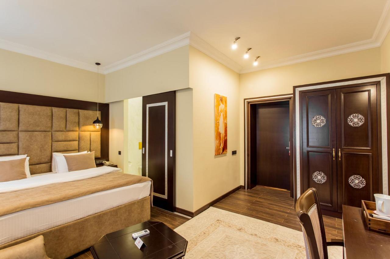 Ambassador Otel Almatı Dış mekan fotoğraf